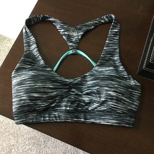 Sports bra